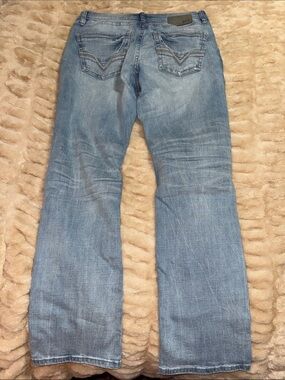 BKE Men's Light Wash Bootcut Jeans